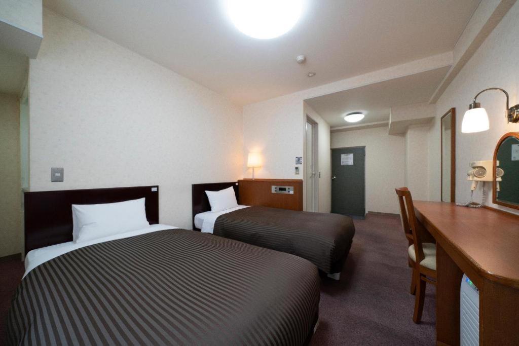 รอยัล โฮเทล อุโอะฮะชิ Hotel โทโยตะ ภายนอก รูปภาพ