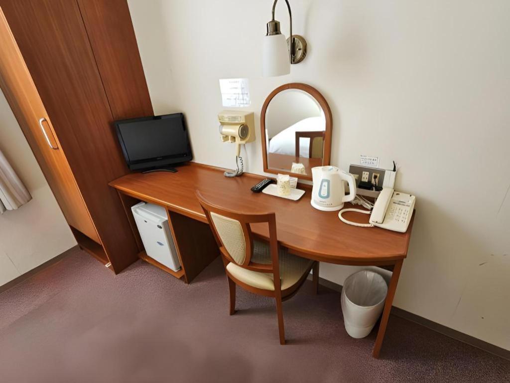 รอยัล โฮเทล อุโอะฮะชิ Hotel โทโยตะ ภายนอก รูปภาพ
