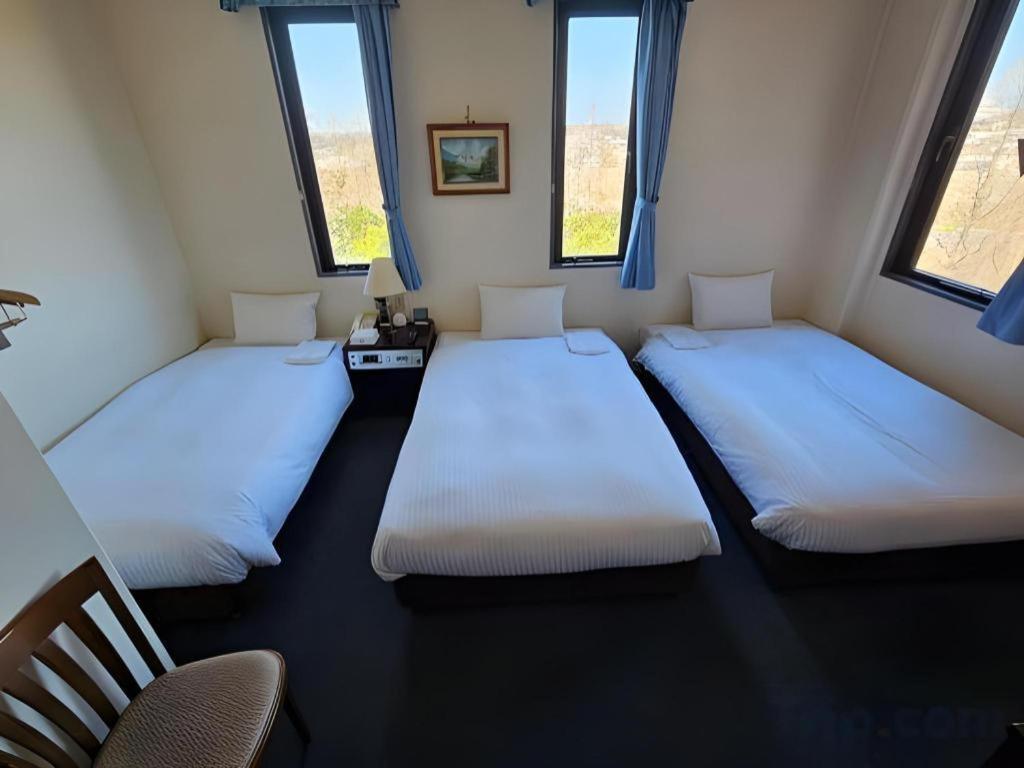 รอยัล โฮเทล อุโอะฮะชิ Hotel โทโยตะ ภายนอก รูปภาพ